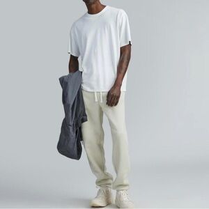 Everlane Men's Cream Joggers